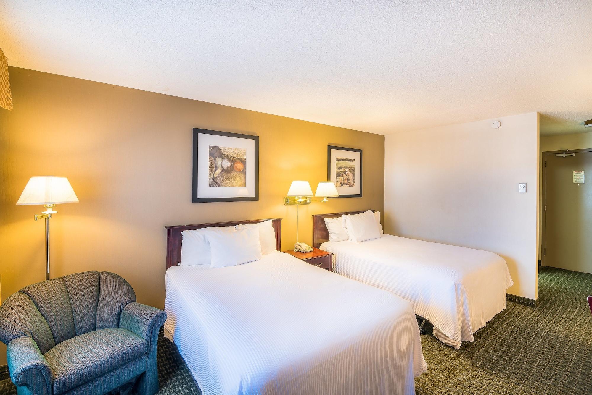 Ramada By Wyndham Thunder Bay Airlane Hotel Exterior foto
